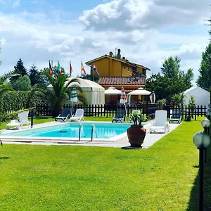 La Conte Alloggio per agriturismo Lucca